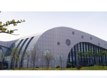 新乐会议中心外景网架工程